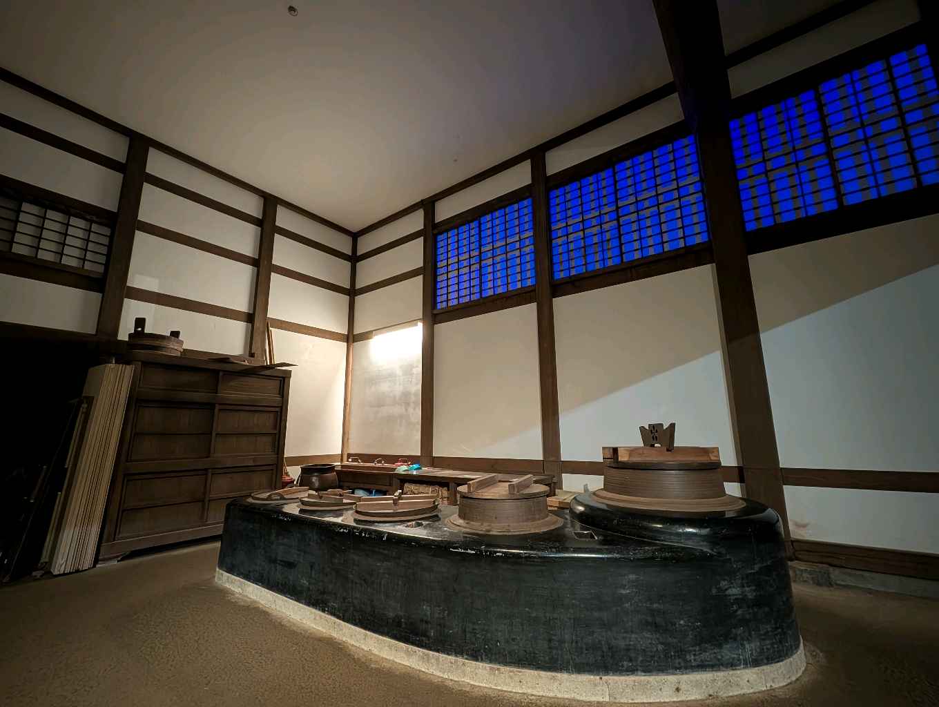 瑞龍寺　春の特別夜間拝観　光彩陸離 - 加賀藩2代目藩主前田利長の菩提寺「瑞龍寺」
2026年4月22日〜5月5日まで春の特別夜間拝観でライトアップが楽しめた✨

時間:　18:00-21:00(最終… - photo 9