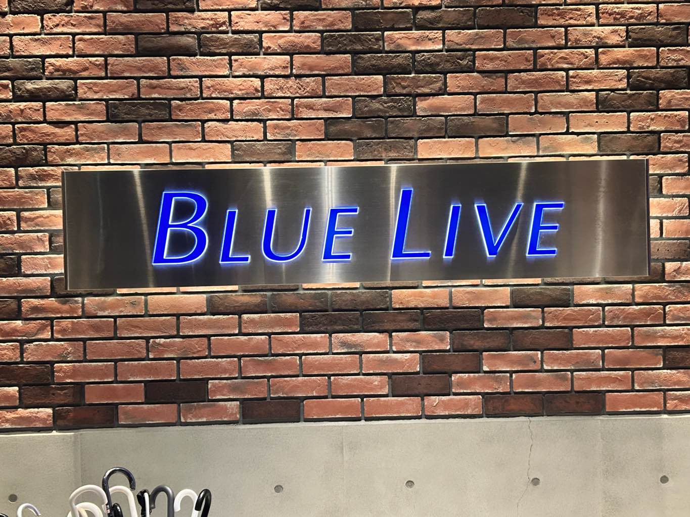 『Suchmos The Blow Your Mind TOUR 2026』 広島 BLUE LIVE HIROSHIMA - BLUE LIVE HIROSHIMA で開催されたLIVE！
ゲストは… - photo 4